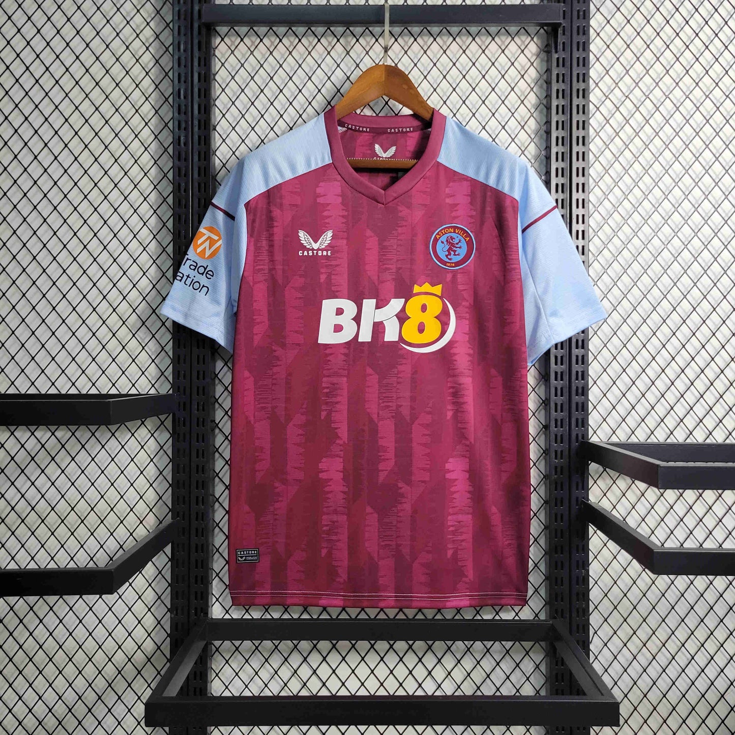 Maillot Domicile Aston Villa 2023-2024